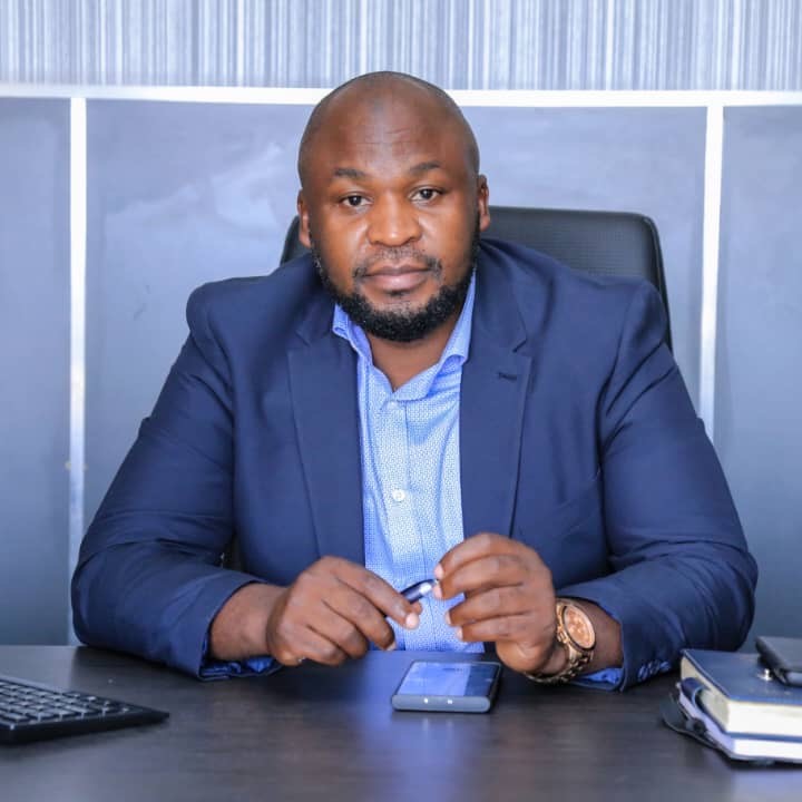 Yasin Bakaluba Sekimwanyi - Motivational Speaker